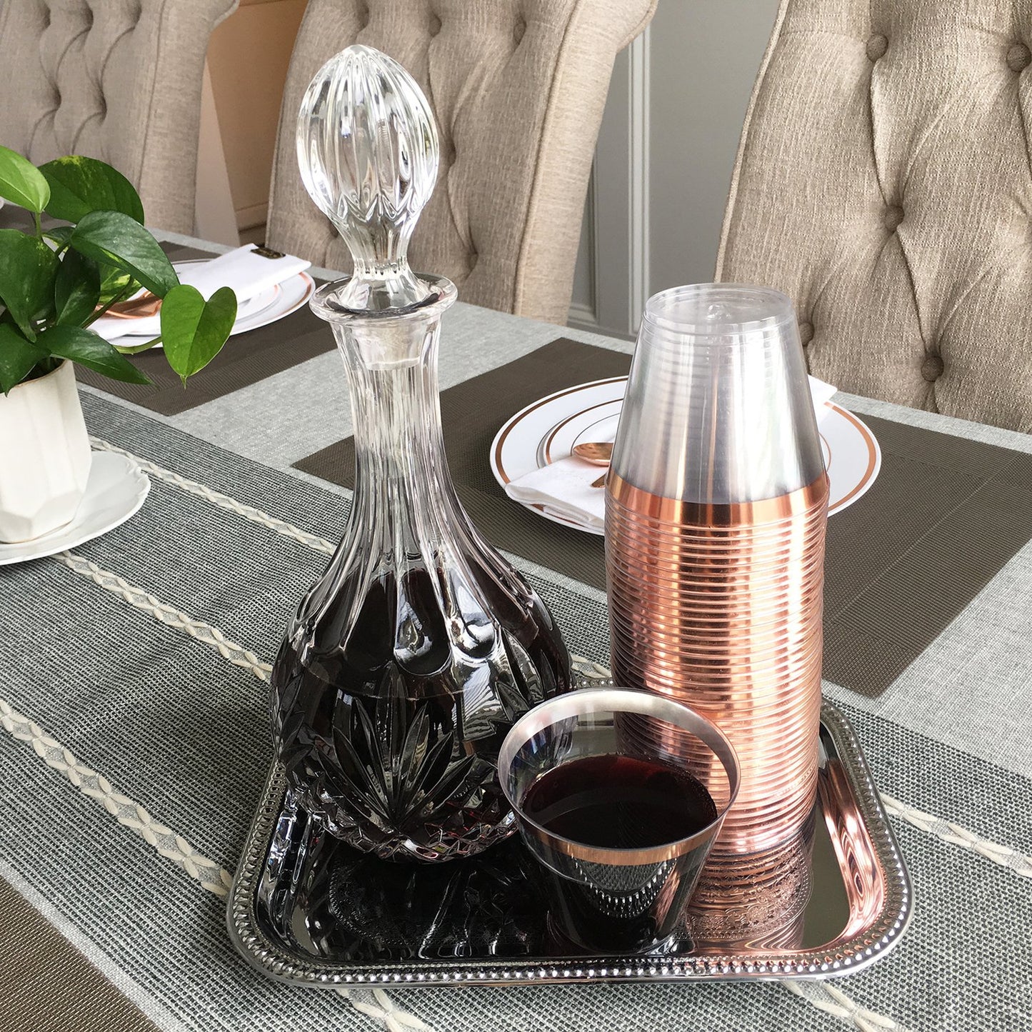 JL Prime 100 Rose Gold Plastic Cups, 9 Oz Heavy Duty Reusable Disposable Rose Gold Rim Clear Plastic Cups, Old Fashioned Tumblers, Hard Plastic Drinking Cups for Party and Wedding
