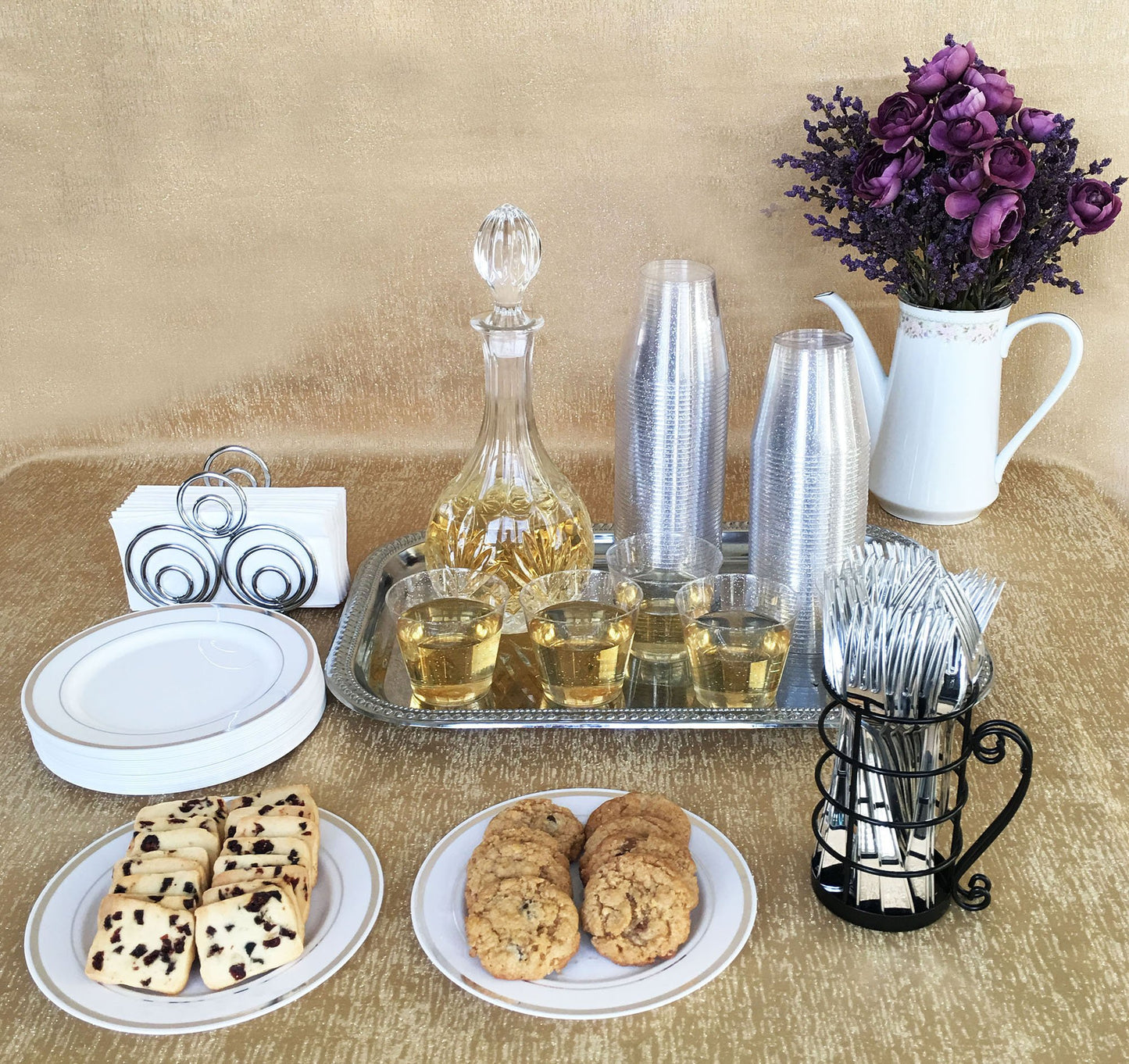 JL Prime 100 Silver Glitter Plastic Cups, 9 Oz Heavy Duty Reusable Disposable Silver Glitter Clear Plastic Cups, Old Fashioned Tumblers, Hard Plastic Drinking Cups for Party and Wedding