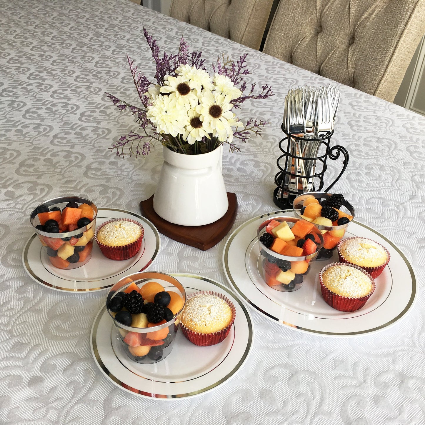 JL Prime 50 Piece Silver Plastic Plates for 25 Guests, Heavy Duty Reusable Disposable Plastic Plates with Silver Rim for Party and Wedding with 25 Dinner Plates and 25 Salad Plates