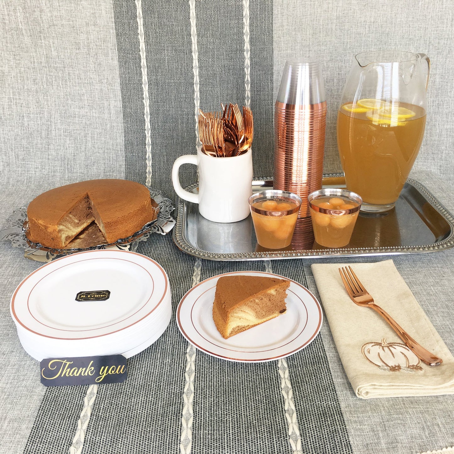 JL Prime 100 Rose Gold Plastic Cups, 9 Oz Heavy Duty Reusable Disposable Rose Gold Rim Clear Plastic Cups, Old Fashioned Tumblers, Hard Plastic Drinking Cups for Party and Wedding