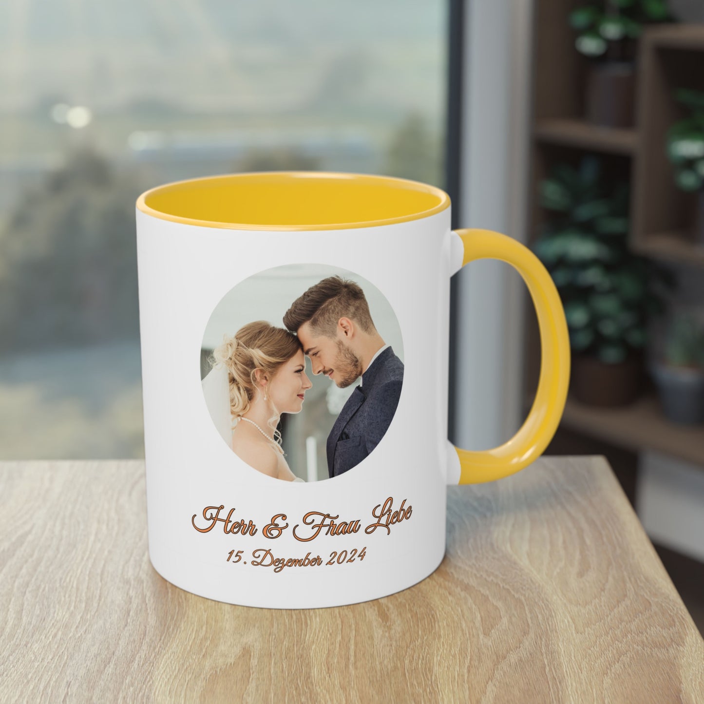Personalisierte Tasse, weiß/goldgelb, 325 ml, Geschenkidee mit Foto, Text oder Logo, Kreisdesign