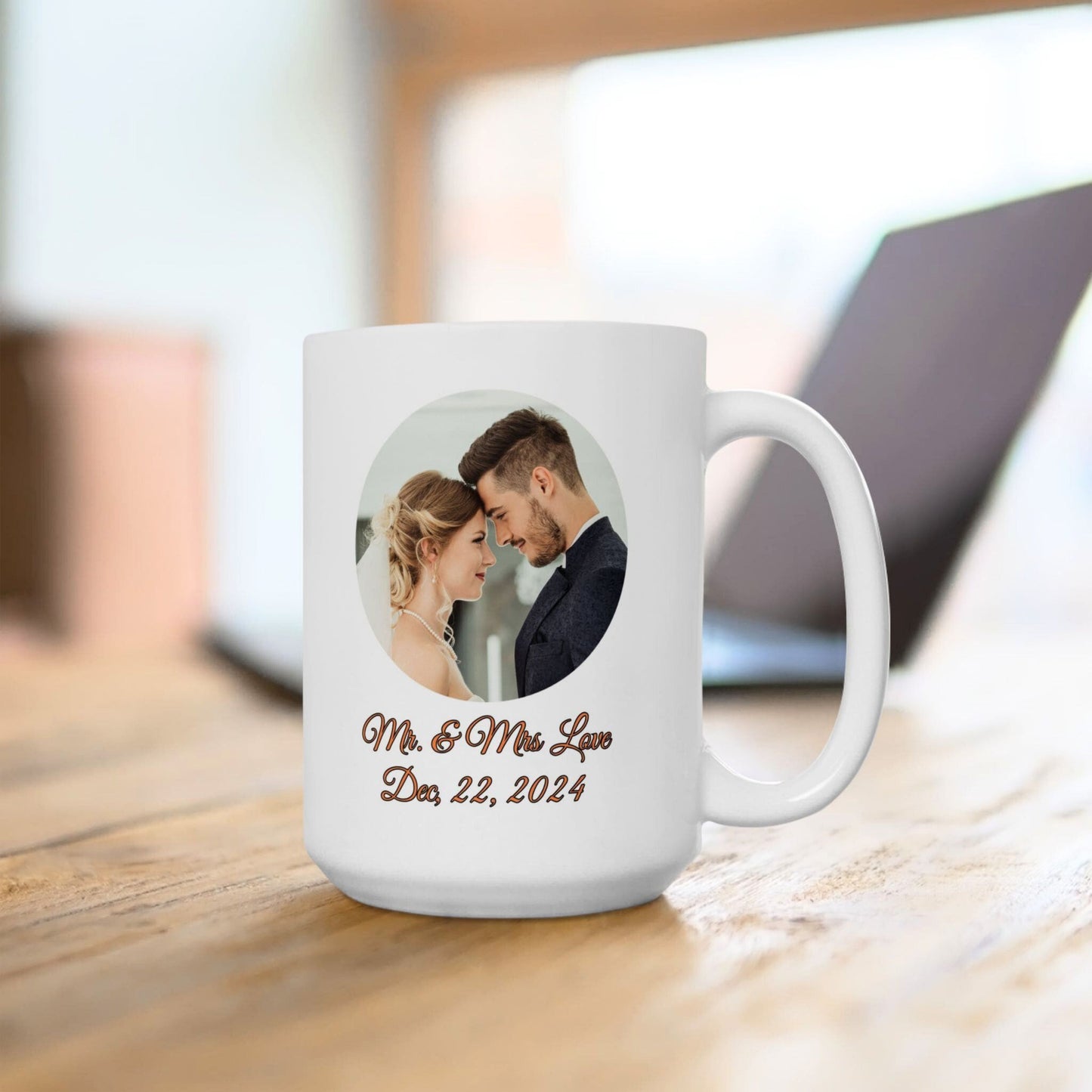 Personalisierte Tasse, ganz in Weiß, 440 ml, Geschenkidee mit Foto, Text oder Logo, Kreisdesign