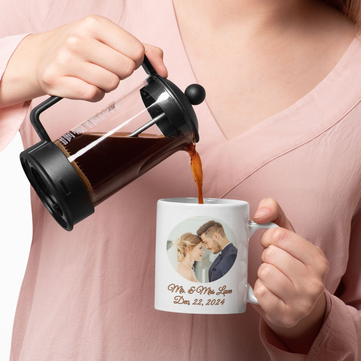 Personalisierte Tasse, weiß, 325 ml, Geschenkidee mit Foto, Text oder Logo, Kreisdesign