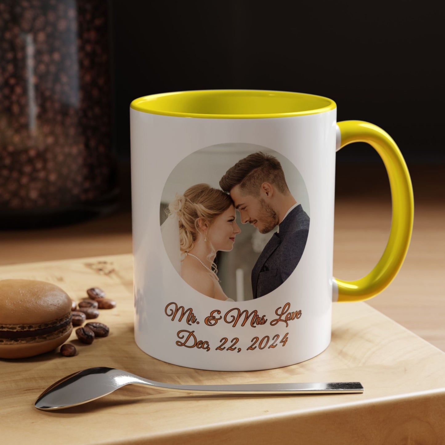 Personalisierte Tasse, weiß/gelb, 325 ml, mit Foto, Text oder Logo, Kreisdesign