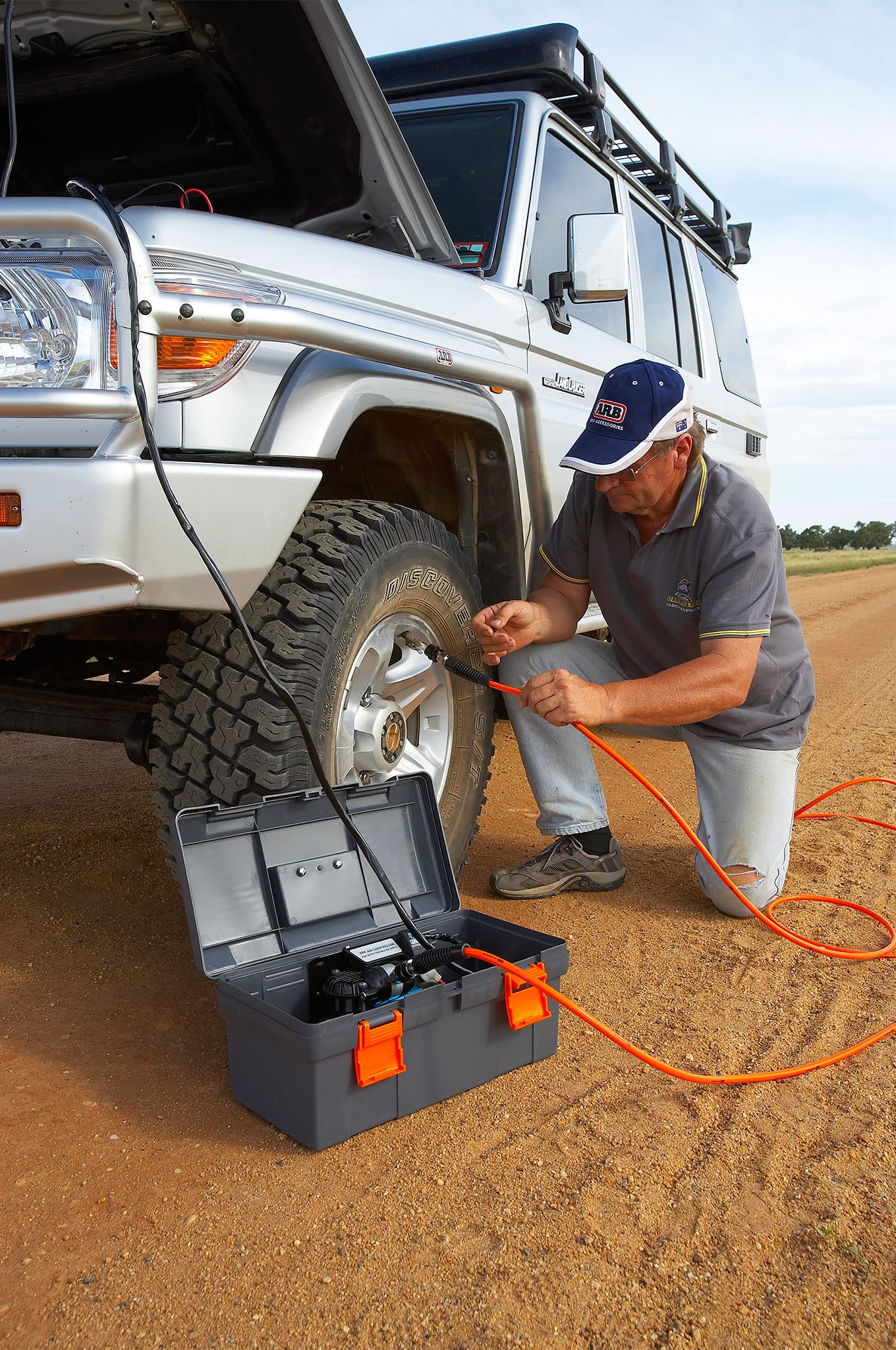 ARB 171302V2 Portable Tire Inflation Kit - 23 ft High-Temp Hose & Accessories