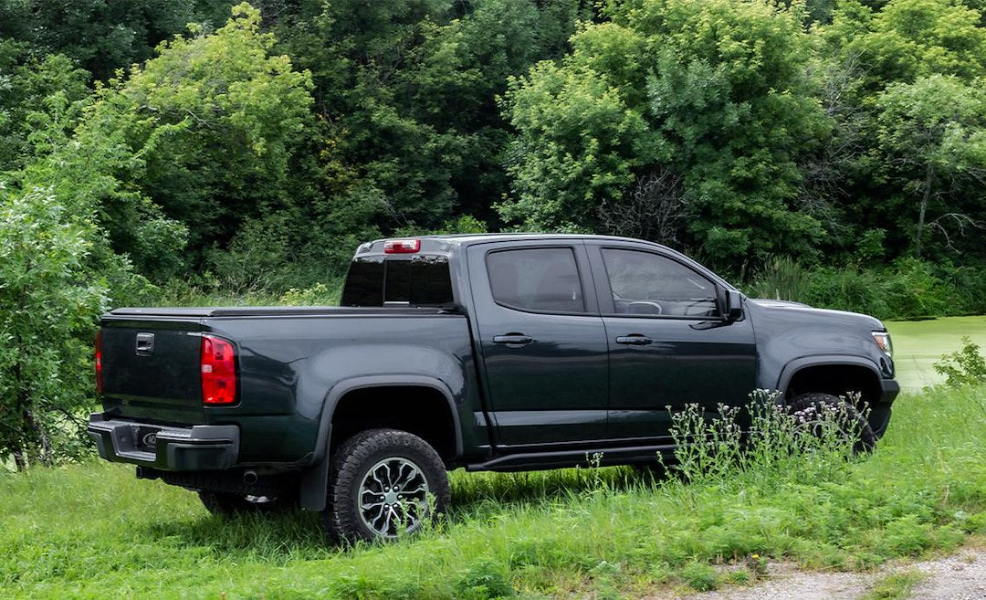 ACI 35319 ACCESS Covers  - Tonneau Cover; LiteRider®; Soft Roll-Up Hook And Loop; Low Profile; Black; Vinyl; Lockable; Not Compatible With Tool Box; With Nylon Straps/ Clamps/ Aluminum Bows/ Rails/ Bars