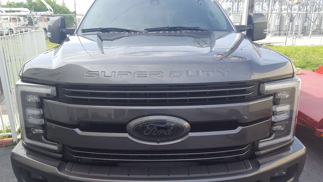 Recon 264381WH Accessories  - Emblem; Super Duty Letters; Hood/ Tailgate/ Interior; White; Matte; Acrylic; 3-Piece Kit